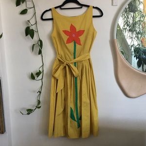 Adorable Vintage Dress